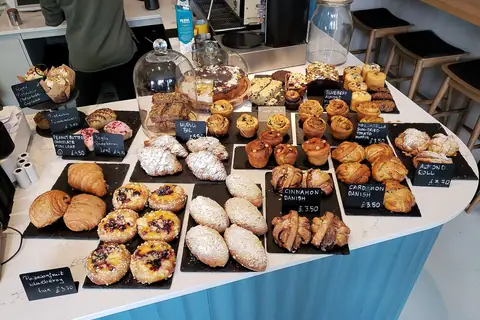 The Cake Hole photo 2